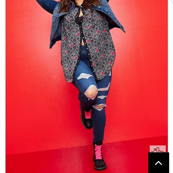 🆕💀 🌹2X BETSEY JOHNSON FLORAL SKULLS TUNIC BLOUSE 🌹 💀 - Picture 3 of 8